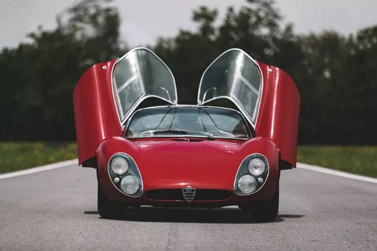 Sieu xe the he moi Alfa Romeo 33 Stradale-Hinh-4