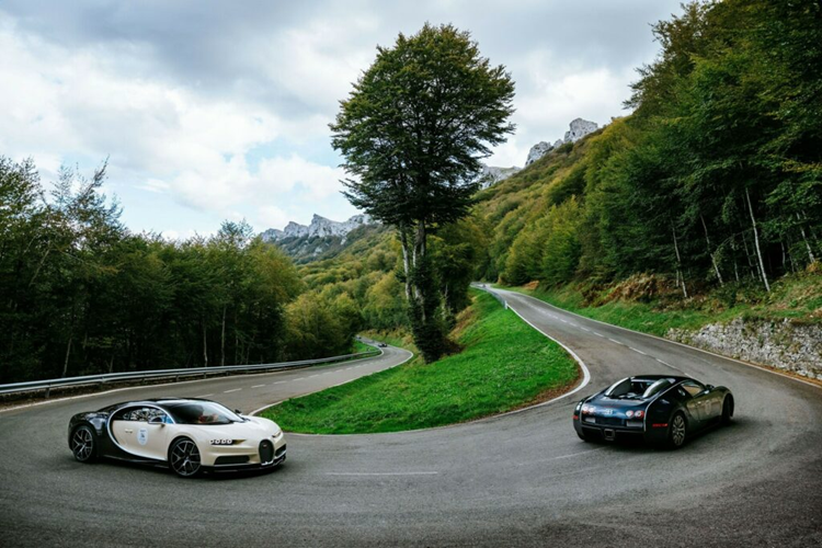 Giới siêu giàu ngao du châu Âu bằng dàn siêu xe Bugatti triệu đô