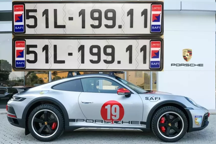 Bien so 19911 gia chi 40 trieu dong duoc gan vao Porsche 911 Dakar hon 16 ty-Hinh-2