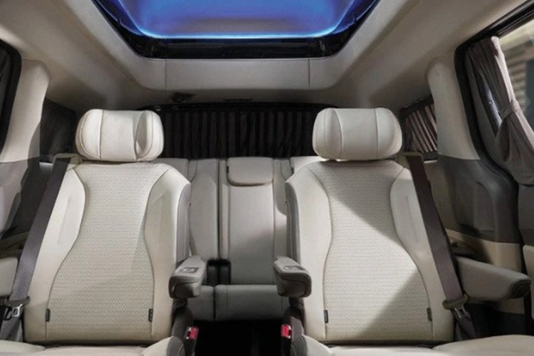MPV hạng sang Kia Carnival Hi-Limousine 2024 từ 1,15 tỷ đồng