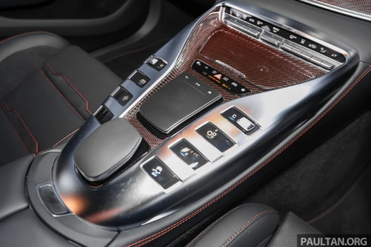 Mercedes-Benz 'ven man' phien ban AMG GT 63 S E Performance F1 Edition-Hinh-5