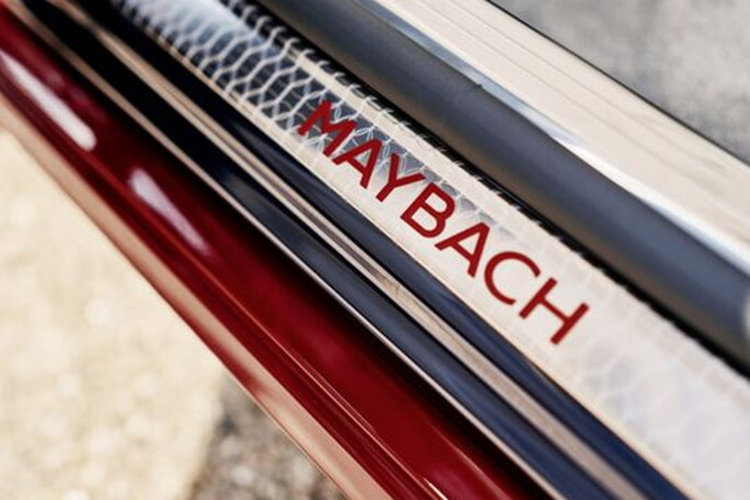 Chi tiết Mercedes-Maybach S680 phong cách du thuyền