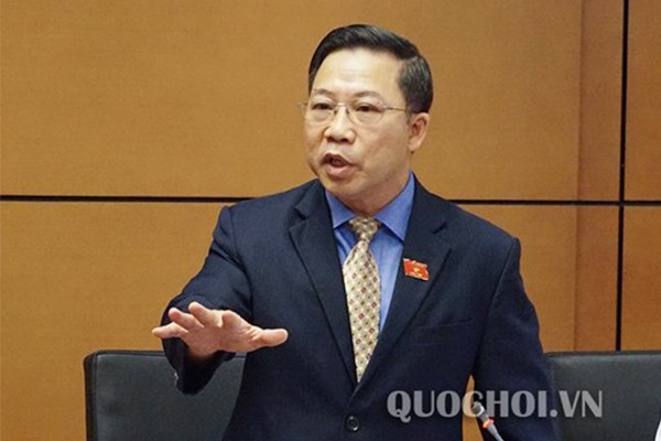 Chu Nhat Cuong Mobile: So xuat dan den viec bo tron-Hinh-2