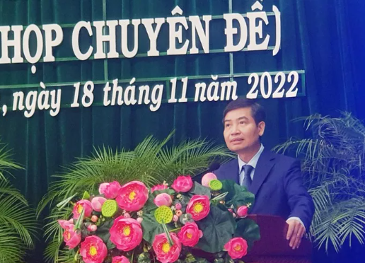 Tan Chu tich tinh Phu Yen Ta Anh Tuan dat 100% so phieu bau-Hinh-4