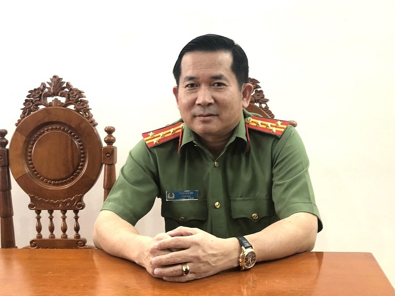 Chan dung thieu tuong Dinh Van Noi - Giam doc Cong an Quang Ninh-Hinh-2