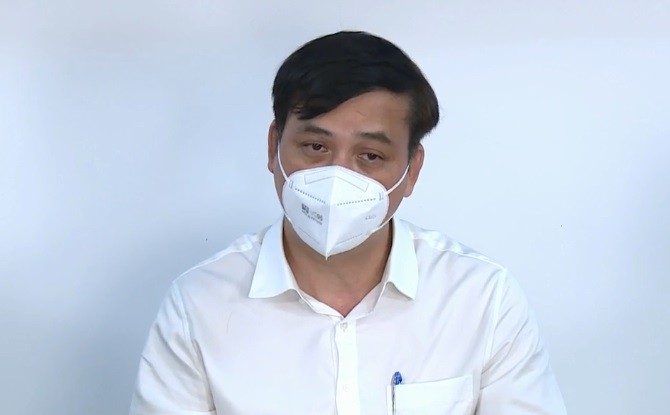 Pho Chu tich TP HCM Le Hoa Binh: Shipper se duoc chay lien quan-Hinh-2
