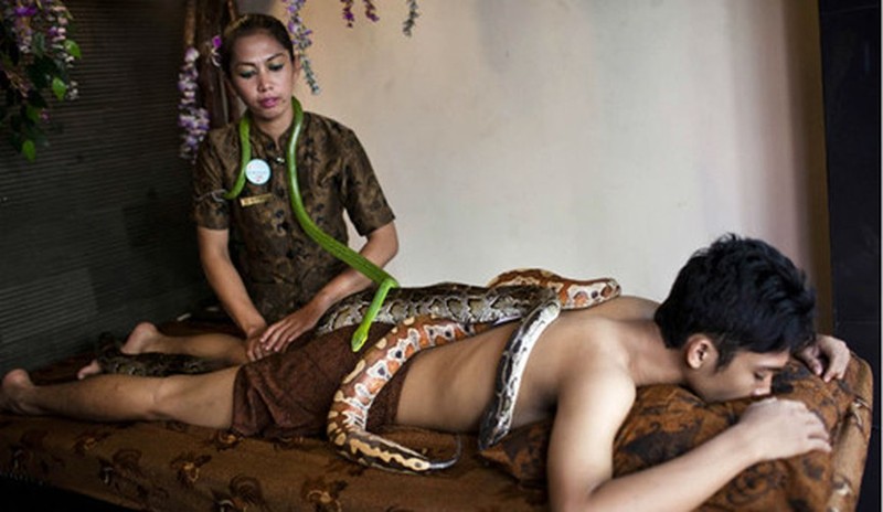 Nhung phuong phap massage 'doc' khien du khach rung minh-Hinh-12