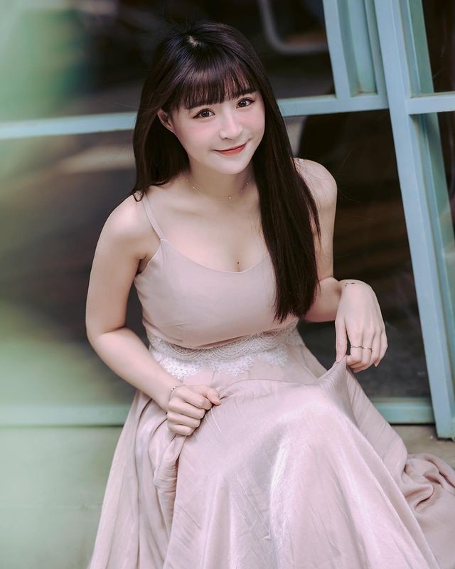 Hot girl Nguyen Nguyen dien do ngu nong bong-Hinh-11