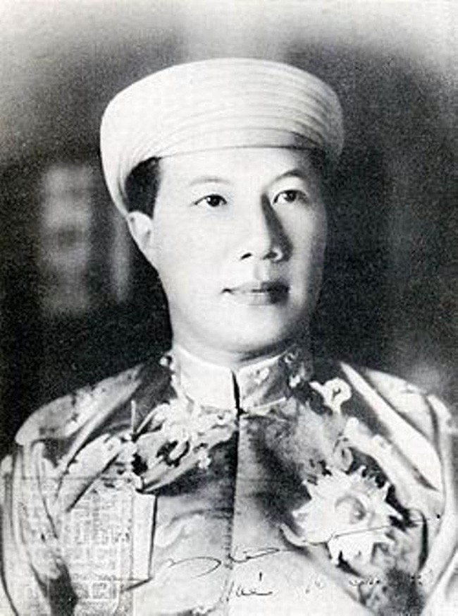 Nhung giai nhan tung duoc vua Bao Dai sung ai-Hinh-9