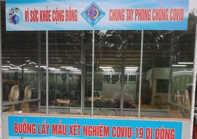 Ben trong buong lay mau xet nghiem COVID-19 di dong “made in Viet Nam“-Hinh-9