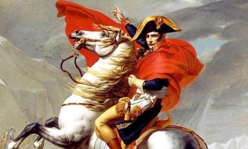 Napoleon phai tra gia dat tu cuoc xam luoc?
