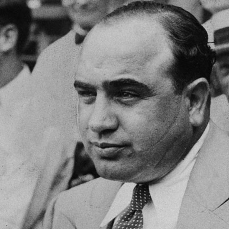 Ong trum Al Capone va cuoc song nguc tu cuc soc-Hinh-8