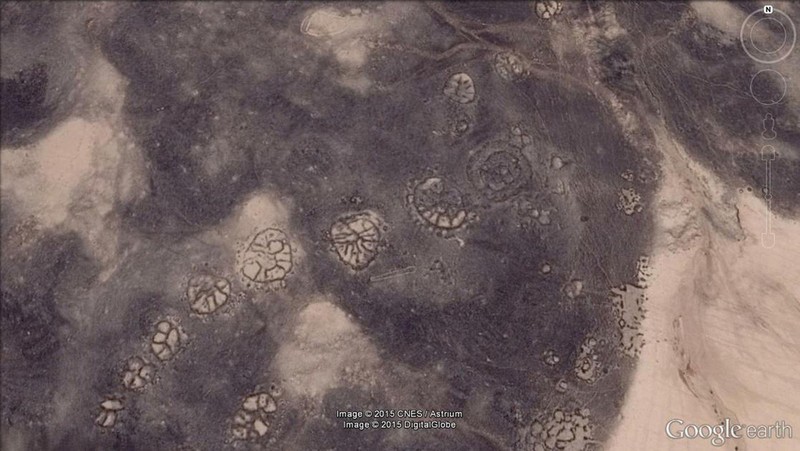 Nho Google Earth ma cong chung biet toi nhung hinh anh doc la ve trai dat-Hinh-2