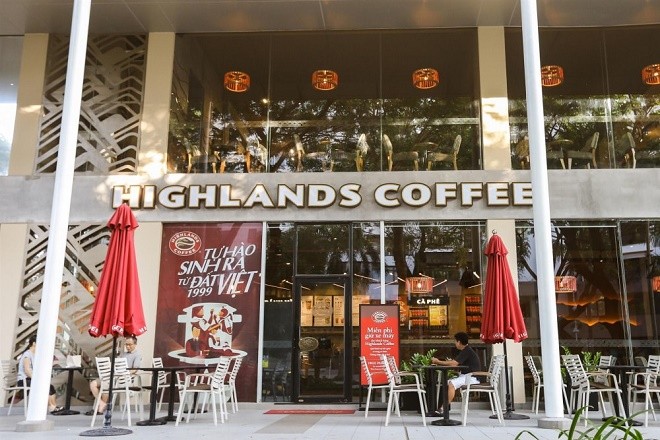 JFC kinh doanh Highland Coffee the nao truoc khi chuyen nhuong Pho 24