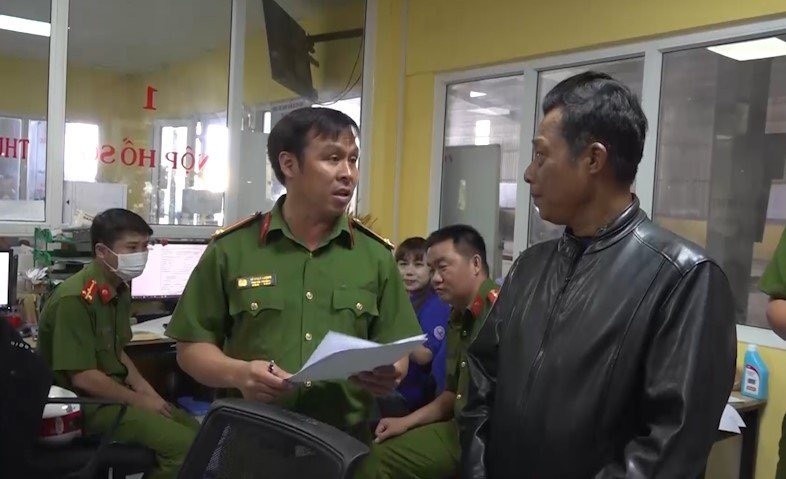 Vu giam doc trung tam dang kiem mu chu: Giam doc Trung tam dang kiem co can chuyen mon, nghiep vu?