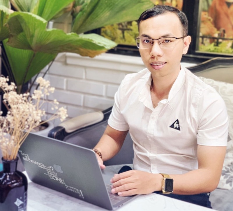 Le Anh Tien Tu cau be me sang che toi startup trieu do-Hinh-2