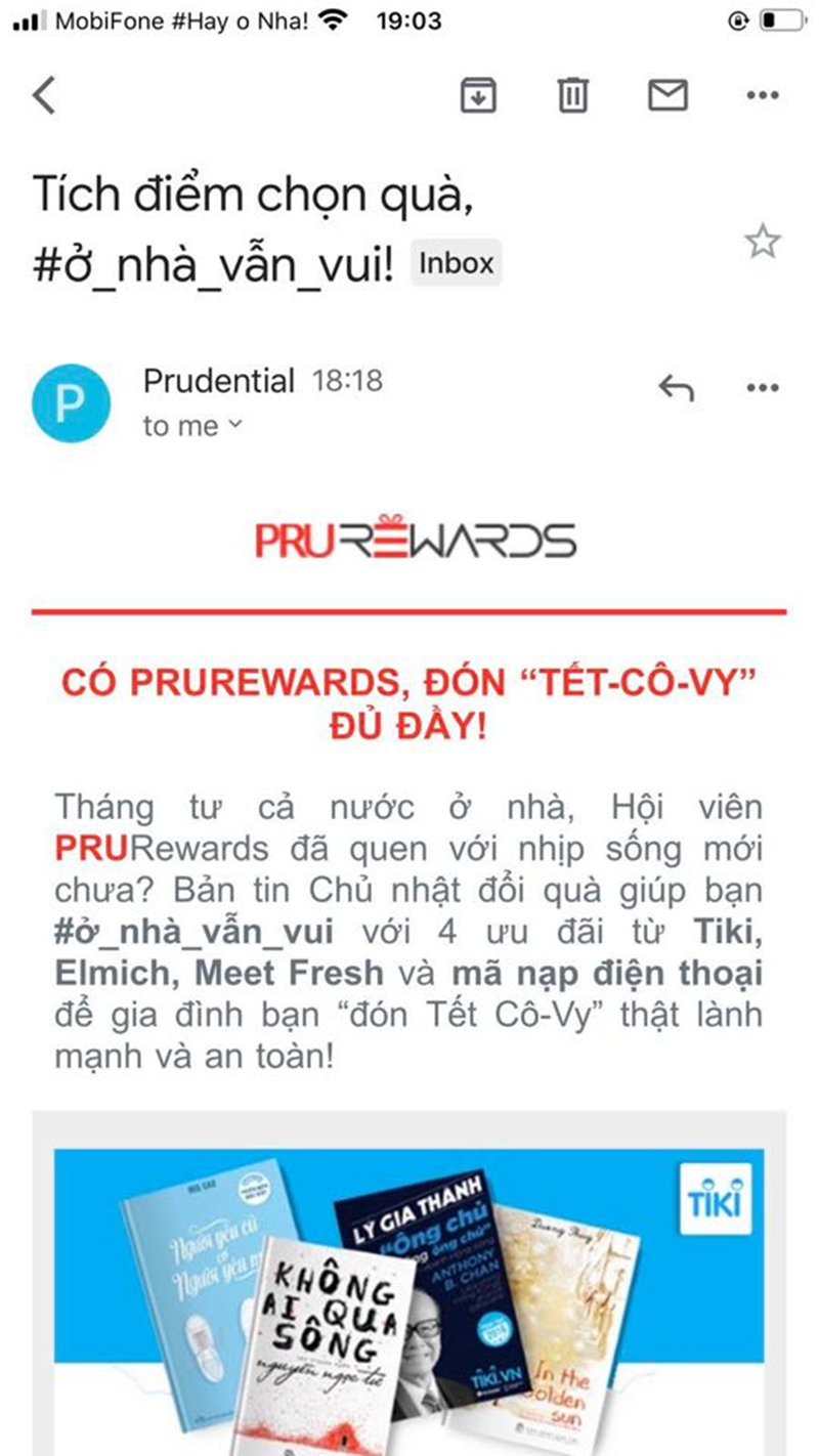 Prudential quang cao phan cam 'Co Prurewards, don Tet 'Co Vy' du day“
