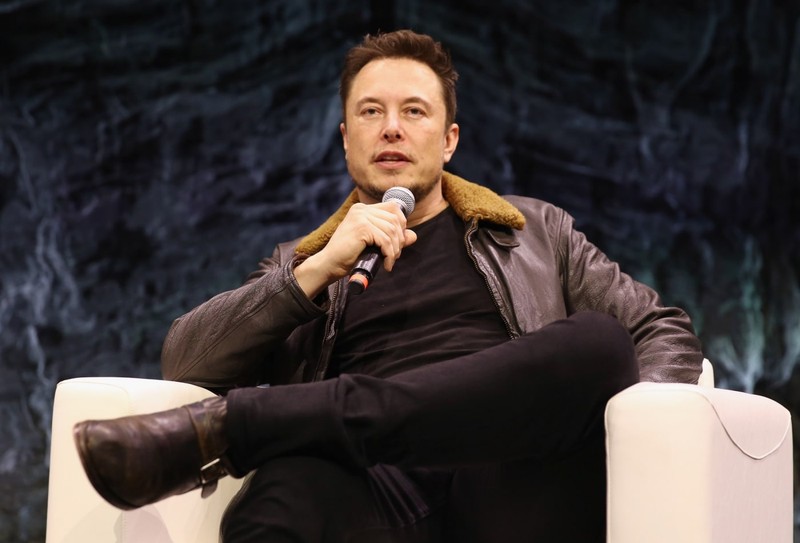 Vi sao ty phu Elon Musk noi 'ky nghi se giet chet ban day'?