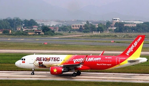 27 phi cong Pakistan dung giay phep sai quy cach: 11 phi cong bay cho VietJet, 1 bay cho Jetstar Pacific