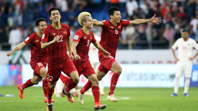 Doi tuyen Viet Nam huong toi World Cup ngay trong nam 2019