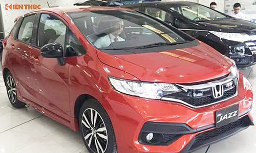 Honda Civic 2019 bat ngo giam gia tai Viet Nam-Hinh-3