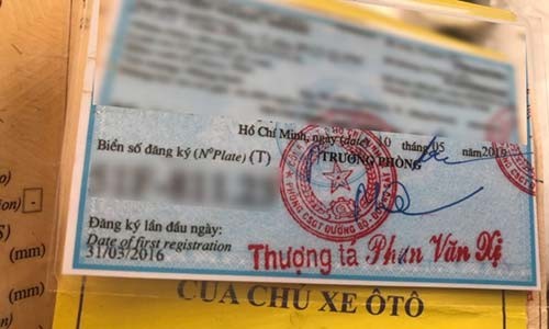 Can than voi xe taxi 'hoan luong' khi mua o to choi Tet-Hinh-3