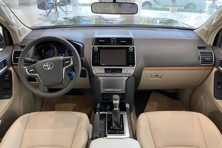 Toyota Land Cruiser Prado 2020 hon 2,3 ty tai Viet Nam-Hinh-5