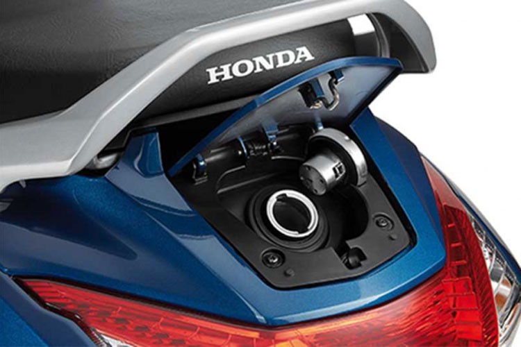Ngam xe ga Honda Activa 2021 gia chi 21 trieu dong-Hinh-5