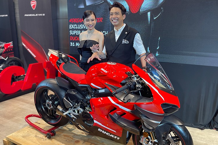 Dai gia Minh Nhua chi 6 ty de mua Ducati Superleggera V4-Hinh-11