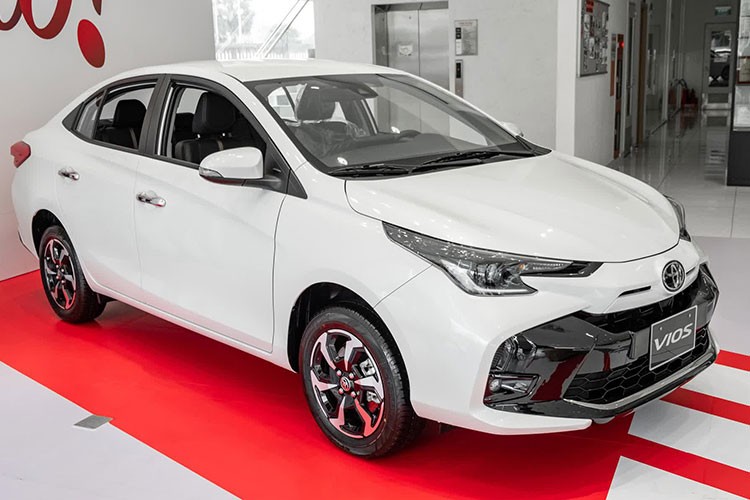 Toyota Vios 2023 vua ra mat da giam toi 55 trieu, kiem doanh so
