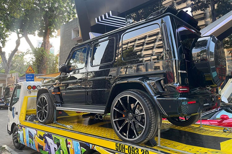 Ai to Phan Cong Khanh cam co xe Brabus 800 to lay 24,5 ty dong?-Hinh-3