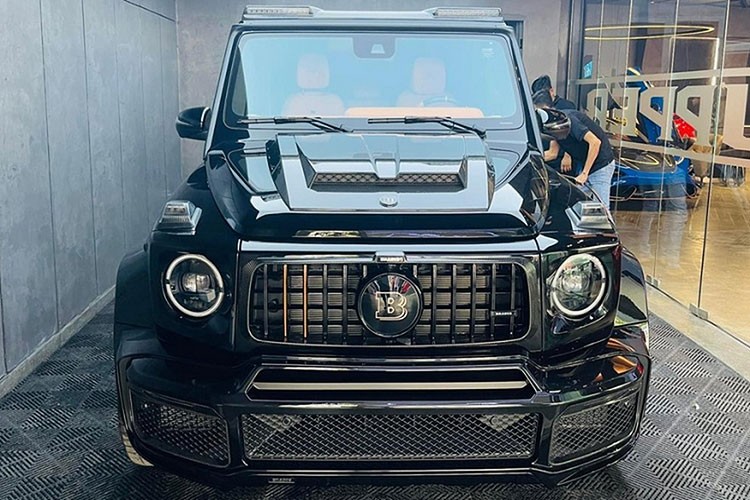Ai to Phan Cong Khanh cam co xe Brabus 800 to lay 24,5 ty dong?