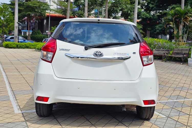 Toyota Yaris doi 2014 co gia hon 300 trieu-Hinh-7