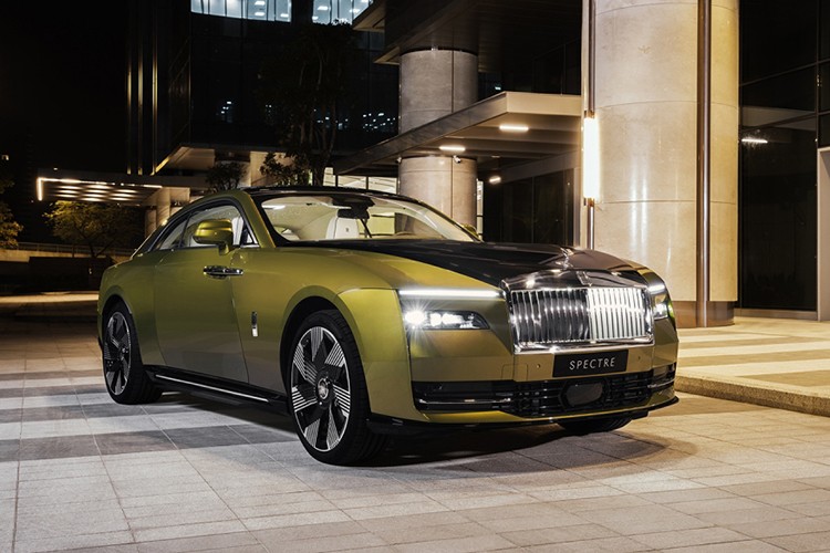 Chi tiết Rolls-Royce Spectre có giá gần 18 tỷ đồng
