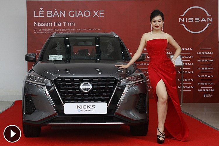 Nissan Viet Nam tang ca vang cho khach mua oto