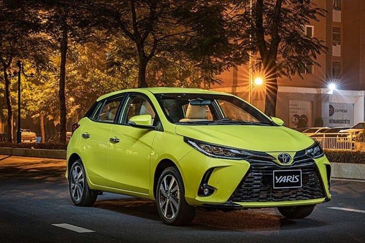 Toyota Hilux ban duoc 0 chiec dung dau top xe e-Hinh-3