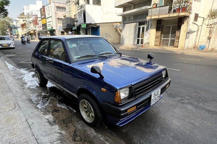 Chi tiet 'cu ong' Toyota Starlet 40 nam tuoi cua dai gia ca phe Trung Nguyen-Hinh-2
