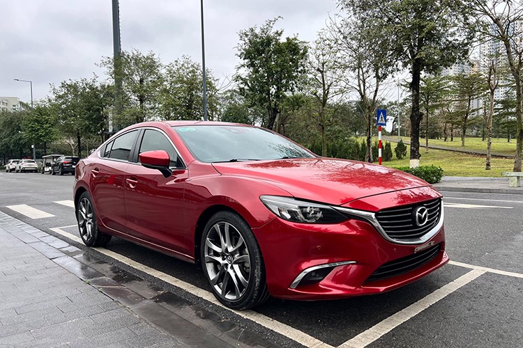 Trong tam gia 400-600 trieu dong co nen mua Mazda6 2018 cu