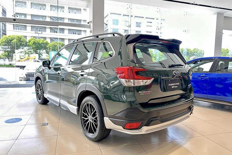 Subaru Viet Nam giam 250 trieu dong cho mau xe SUV Forester-Hinh-3
