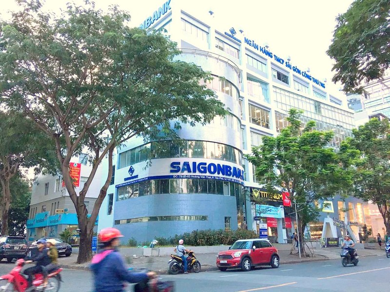 3 nha dau tu tranh nhau mua dau gia co phan Saigonbank