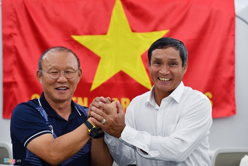 Bong da Viet Nam tran day hy vong trong nam 2020-Hinh-2
