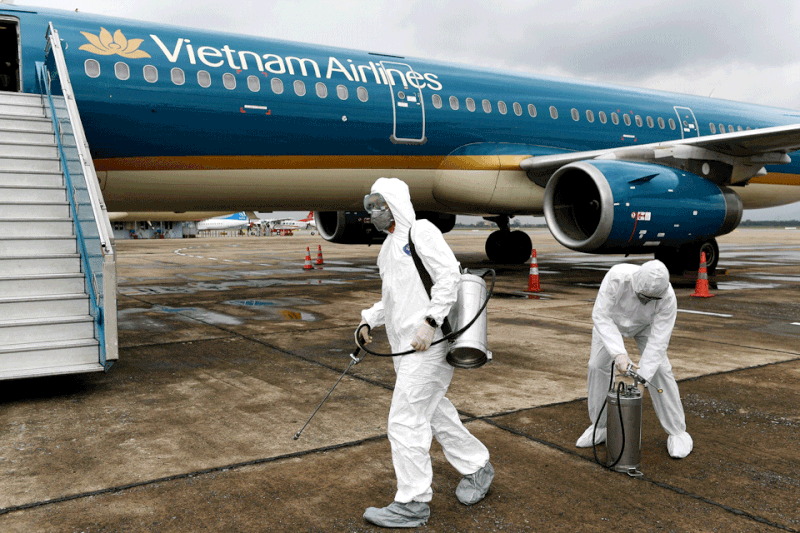 Vietnam Airlines bao lo gan 2.600 ty dong trong 3 thang doi mat voi COVID-19