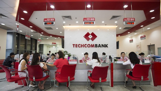 Techcombank phat hanh 4,8 trieu co phieu ESOP voi gia 10.000 dong/cp