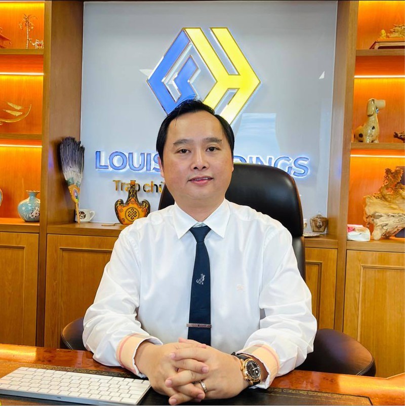 Ong Do Thanh Nhan chinh thuc 'xuong tau' Louis Capital