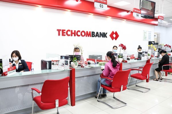 Sep Techcombank sap ban ra 200.000 co phieu TCB
