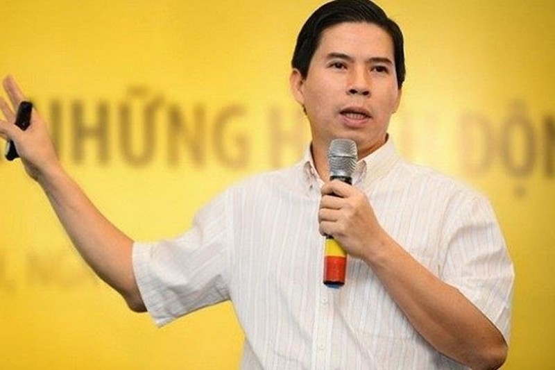Luong thuong cua lanh dao MWG the nao giua luc doanh nghiep lam an sa sut?