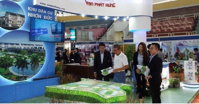 Van Phat Hung ban 'con' cuu vot tinh trang kinh doanh thua lo