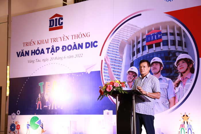 Vo Chu tich Nguyen Thien Tuan muon rut von khoi DIC Corp
