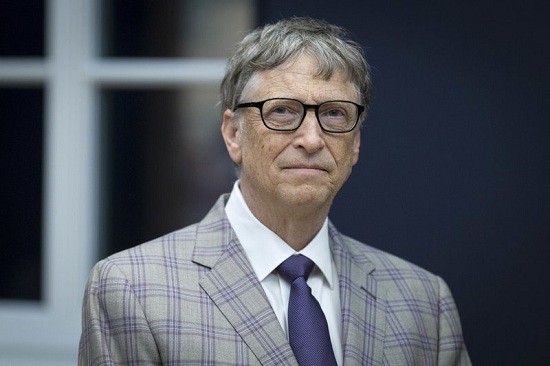 Bill Gates mat ngoi nguoi giau thu nhi the gioi