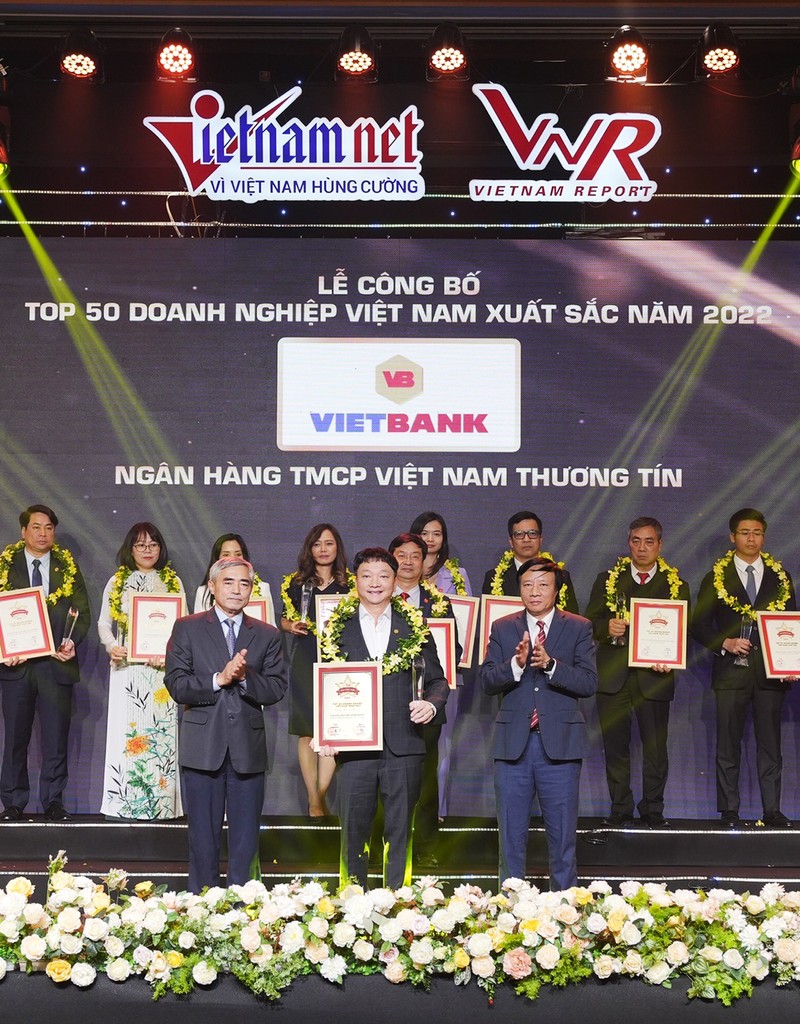 Vietbank vao top 50 doanh nghiep xuat sac nhat Viet Nam nam 2022